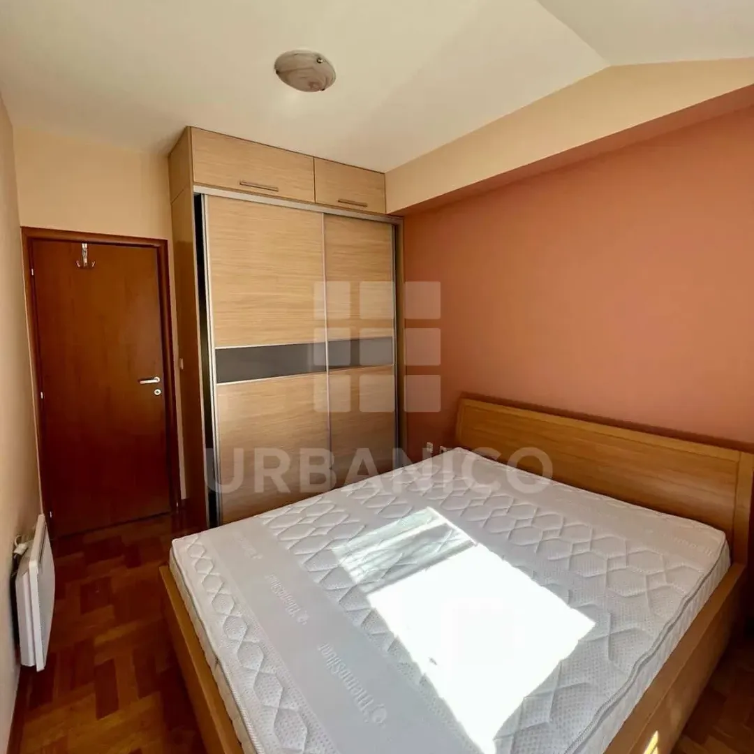 Izdavanje, jednosoban stan, 54m², Krivi Most, Podgorica