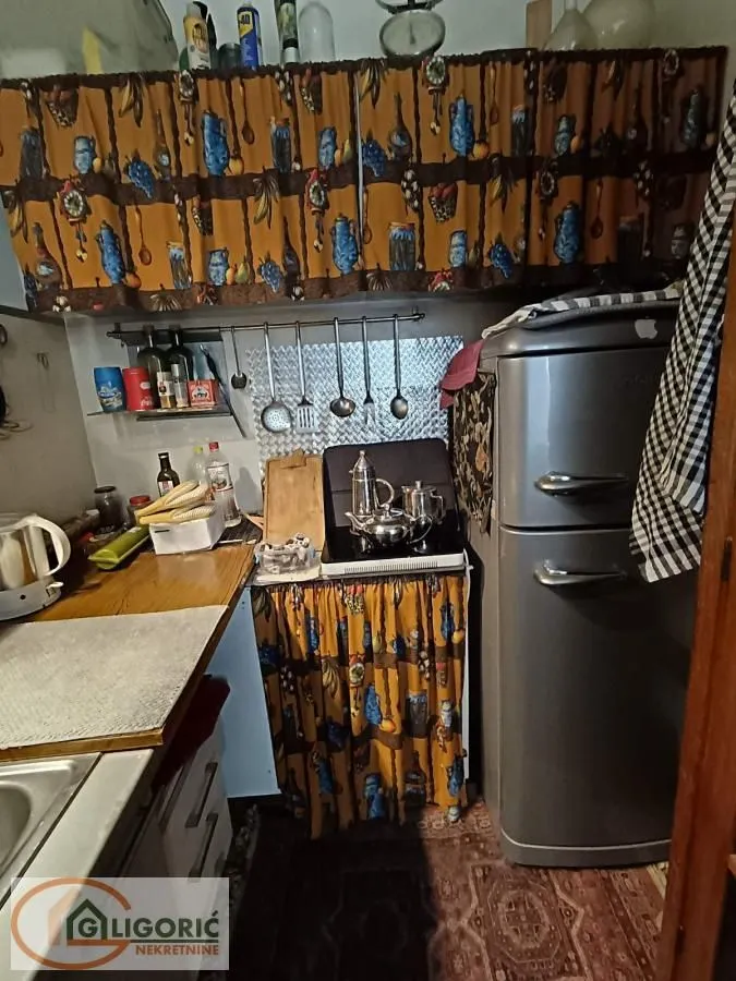 Prodaja, trosoban stan, 90m², Stari Grad, Beograd