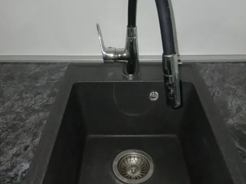 Izdavanje, dvosoban stan, 58m², Vašarište, Jagodina - image 19