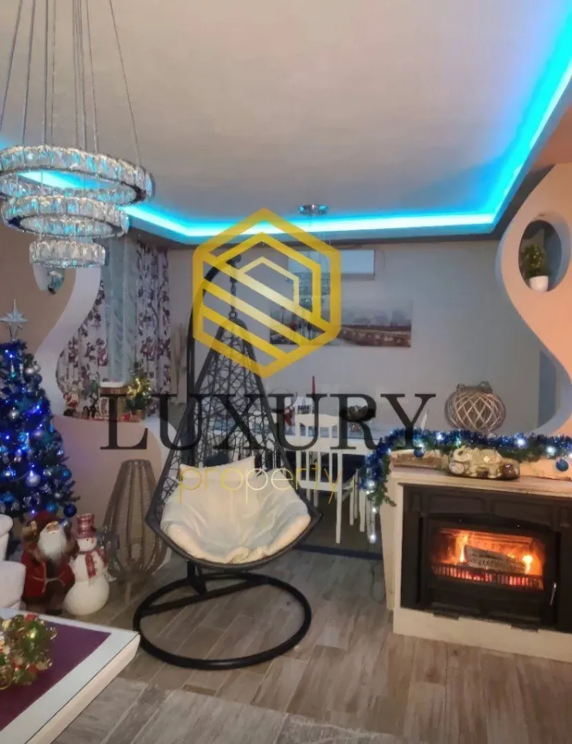 Rent, house, 100m², Kakaricka Gora, Podgorica