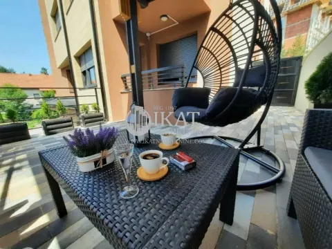 Prodaja, jednosoban stan, 35m², Zlatibor, Srbija - image 10