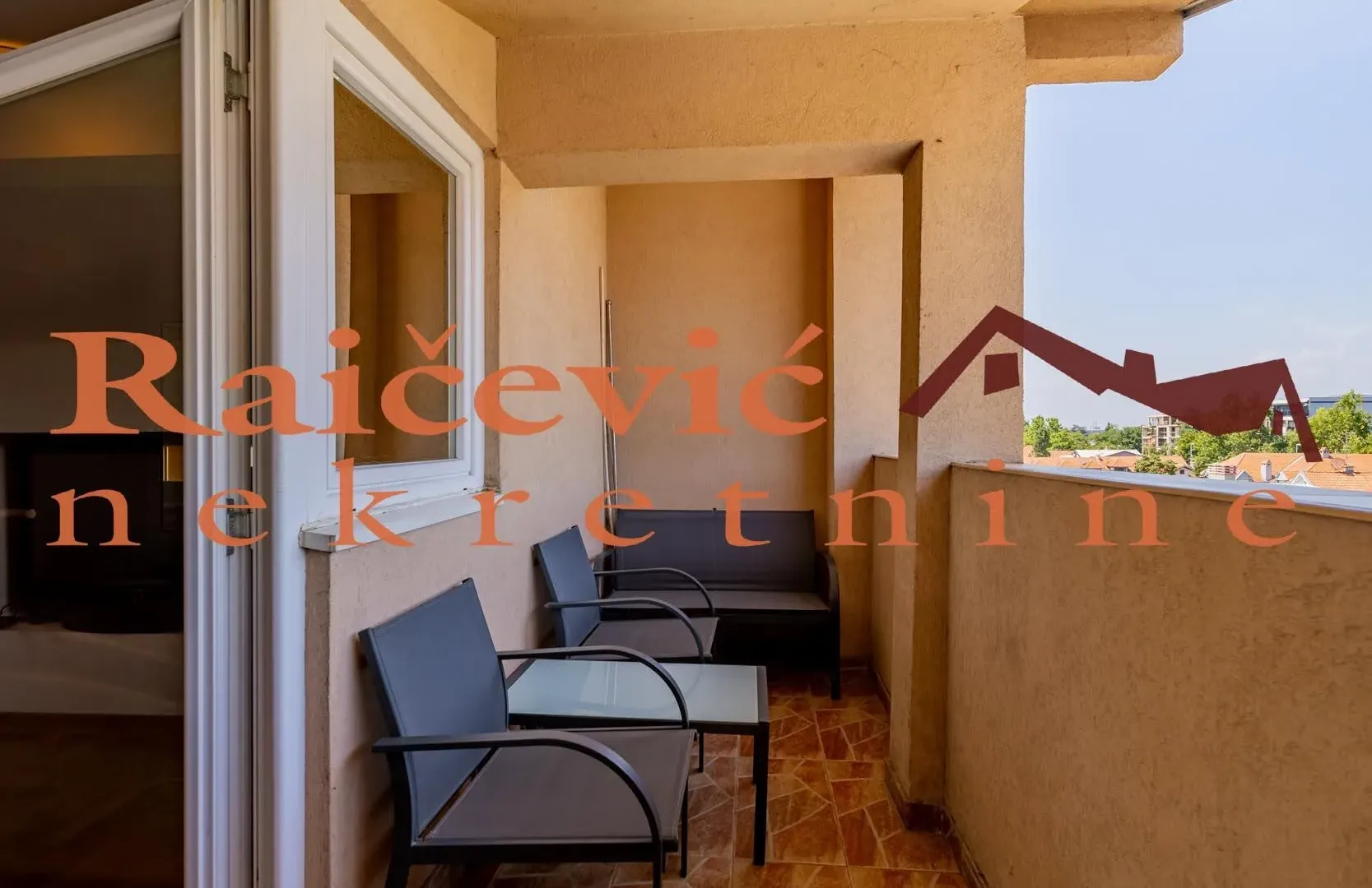 Prodaja, trosoban stan, 84m², Zemun Gornji Grad, Zemun Sve Podlokacije