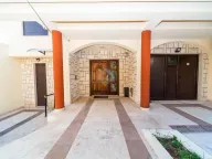 Izdavanje, poslovni prostor, 270m², Gorica C, Podgorica - image 4