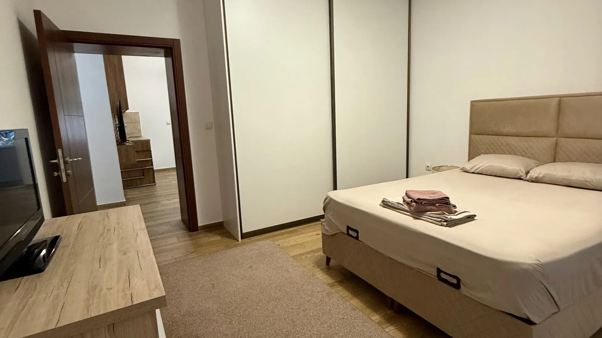 Prodaja, dvosoban stan, 68m², Centar, Podgorica
