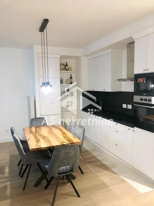 Rent, three bedroom apartment, 86m², Savski Venac, Beograd