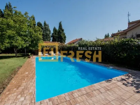 Sale, house, 250m², Tološi, Podgorica - image 25