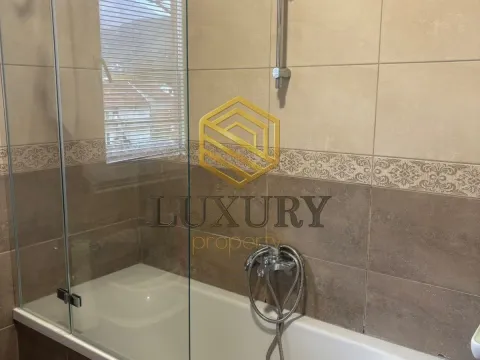 Rent, one bedroom apartment, 84m², Bonići, Tivat - image 6