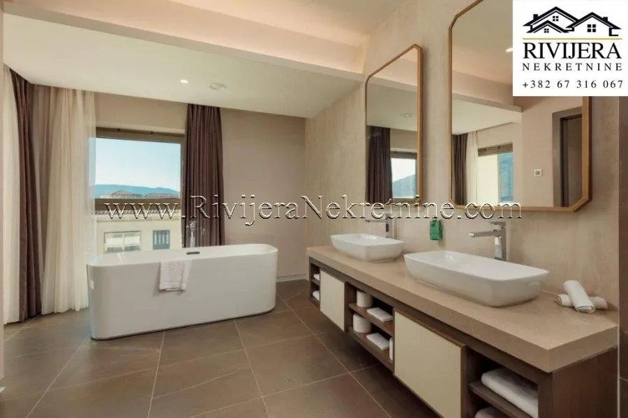 Prodaja, kuća, 611m², Kumbor, Herceg Novi
