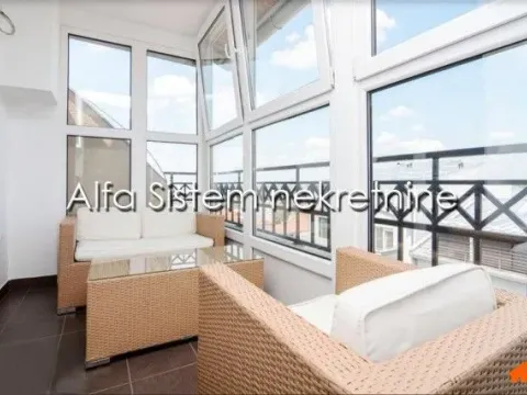 Izdavanje, četvorosoban stan, 140m², Đeram Pijaca, Beograd - image 19