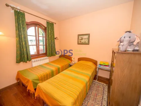 Prodaja, kuća, 169m², Cetinje, Crna Gora - image 10