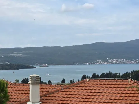 Prodaja, dvosoban stan, 48m², Tivat, Crna Gora - image 9