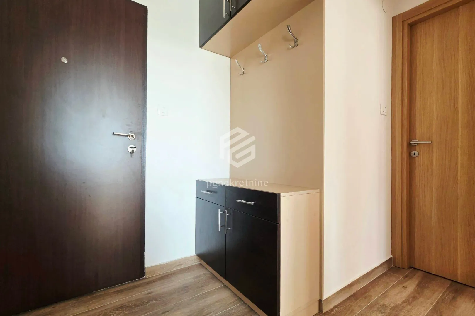 Rent, one bedroom apartment, 51m², Pobrežje, Podgorica