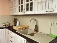 Izdavanje, dvosoban stan, 120m², Seljanovo, Tivat - image 1