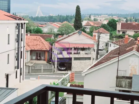 Rent, two bedroom apartment, 60m², Podgorica, Crna Gora - image 11