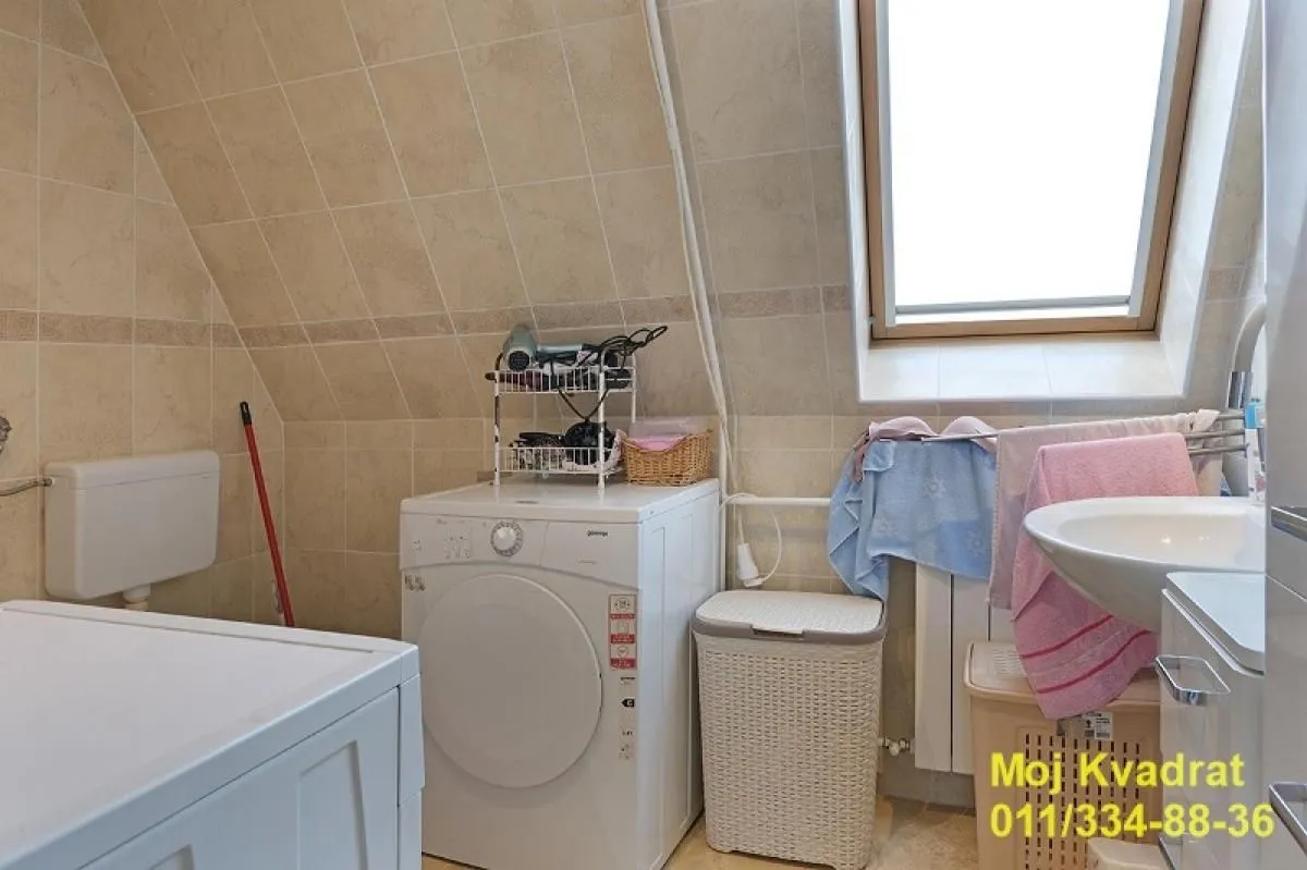 Prodaja, četvorosoban stan, 102m², Voždovac Sve Podlokacije, Beograd