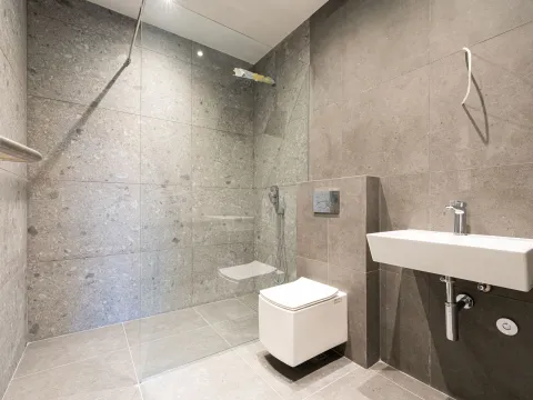 Prodaja, trosoban stan, 137m², Stara Varoš, Podgorica - image 12