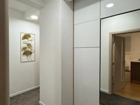 Prodaja, trosoban stan, 90m², Blok 9, Podgorica - image 12