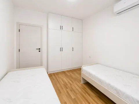 Rent, two bedroom apartment, 65m², Stari Aerodrom, Podgorica - image 6