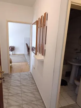 Izdavanje, jednosoban stan, 40m², Stara Varoš, Podgorica - image 6