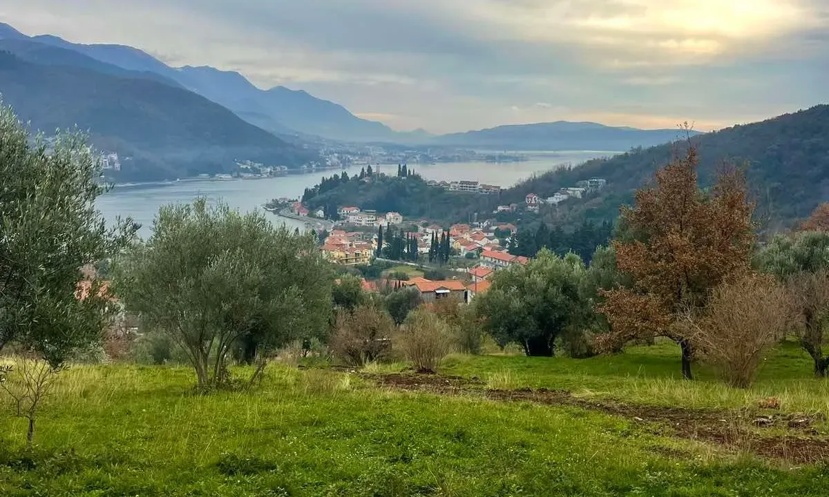 Prodaja, plac, 750m², Herceg Novi, Crna Gora