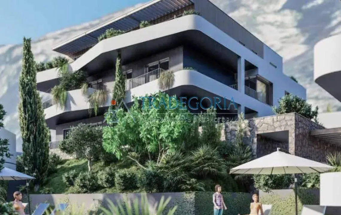 Sale, two bedroom apartment, 118m², Dobrota, Kotor