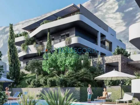 Sale, two bedroom apartment, 118m², Dobrota, Kotor