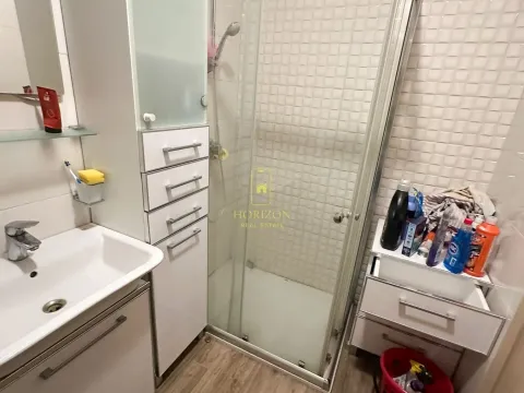 Sale, two bedroom apartment, 66m², City Kvart, Podgorica - image 8