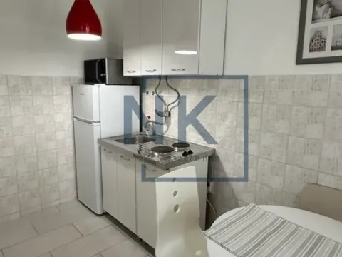Izdavanje, jednosoban stan, 37m², Tološi, Podgorica - image 2