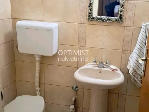 Sale, two bedroom apartment, 73m², Vračar Sve Podlokacije, Beograd - image 13