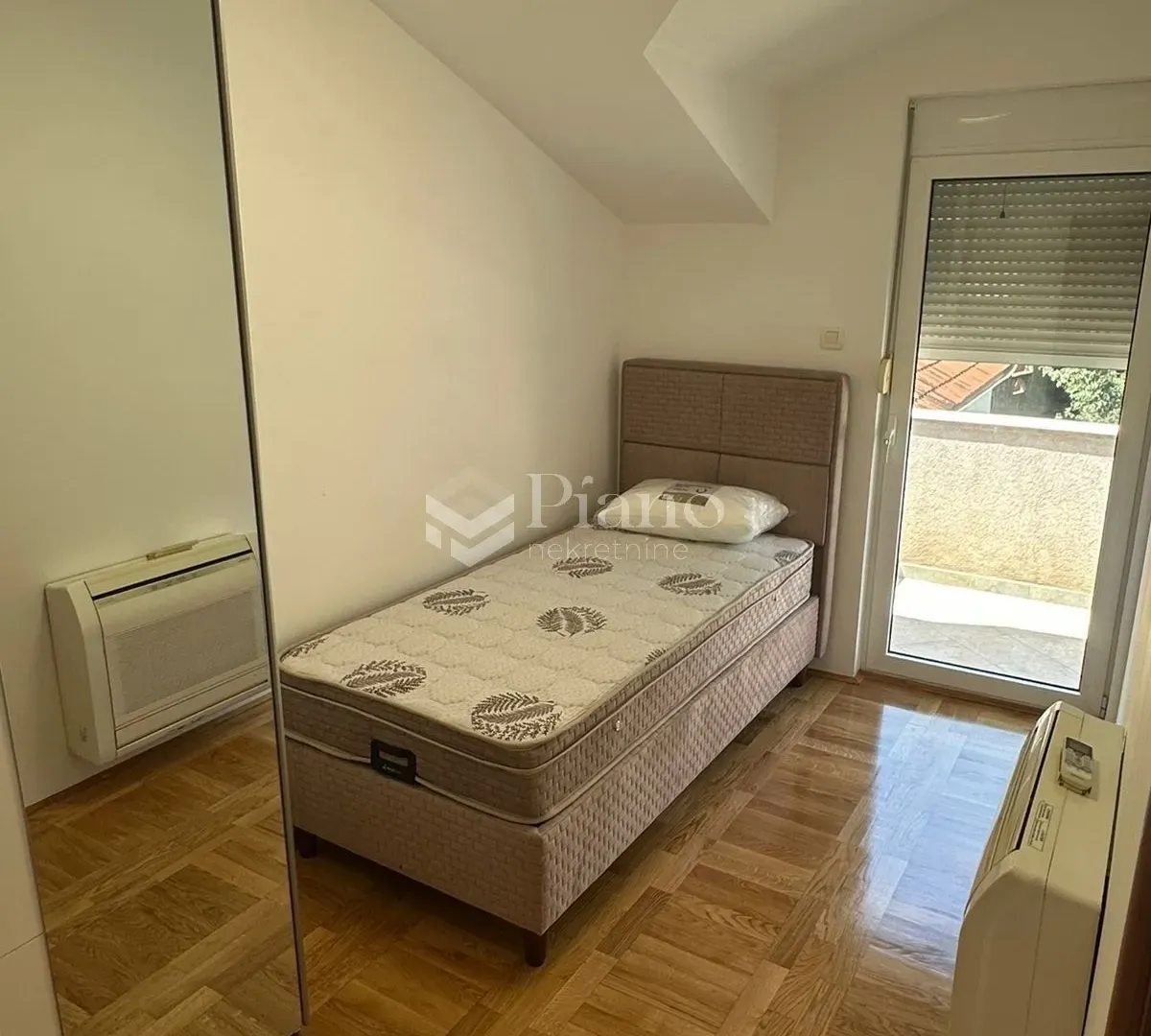 Rent, two bedroom apartment, 62m², Momišići, Podgorica