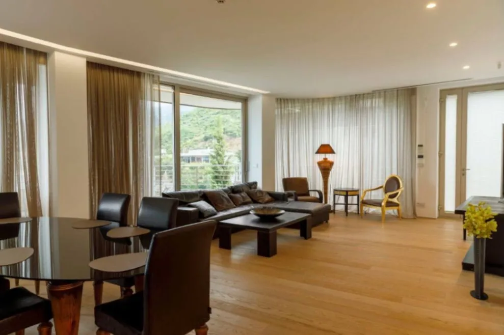 Sale, two bedroom apartment, 178m², Dukley Gardens, Budva