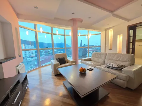 Rent, two bedroom apartment, 86m², Budva, Crna Gora - image 25