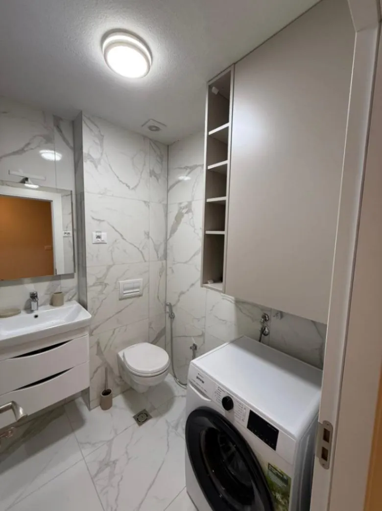 Izdavanje, dvosoban stan, 65m², Zagorič, Podgorica