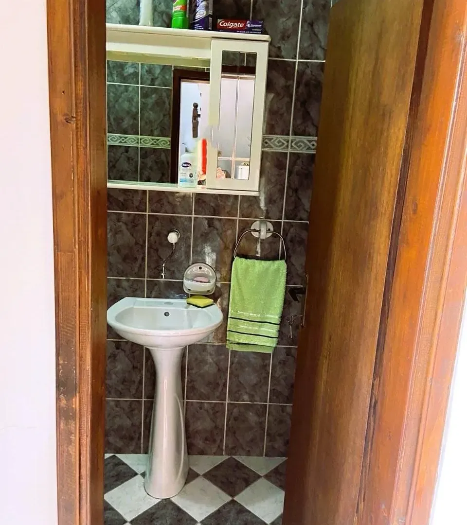 Izdavanje, kuća, 120m², Zagorič, Podgorica