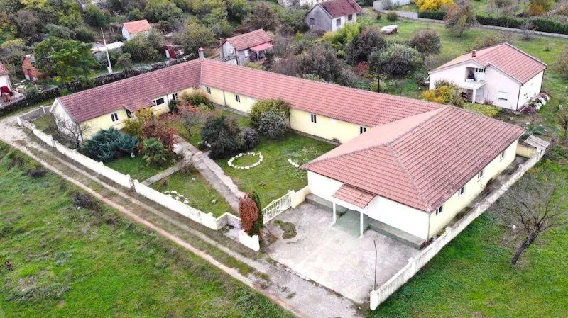 Prodaja, poslovni prostor, 546m², Velje Brdo, Podgorica