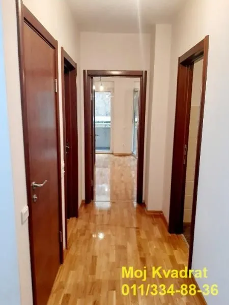 Prodaja, dvosoban stan, 81m², Vračar Hram, Vračar Sve Podlokacije