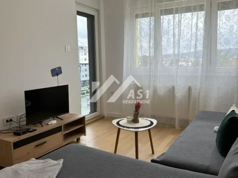Izdavanje, jednosoban stan, 40m², Novo naselje, Novi Sad - image 3