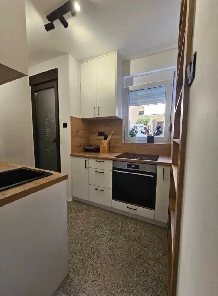 Sale, two bedroom apartment, 52m², Dubovica, Budva