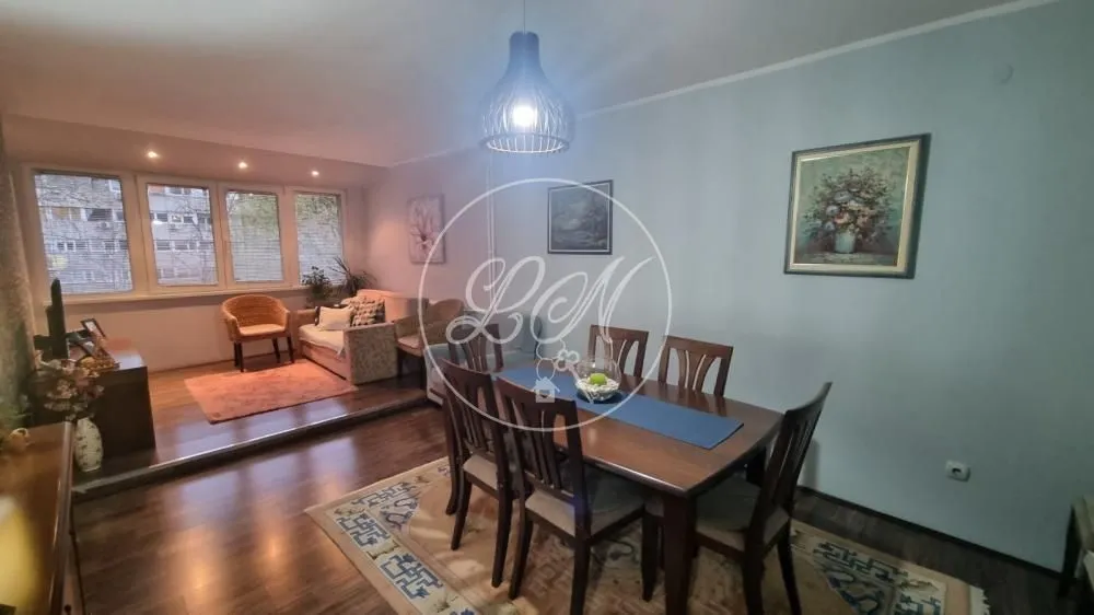 Sale, two bedroom apartment, 67m², Novi Beograd Blok 37, Novi Beograd Sve Podlokacije