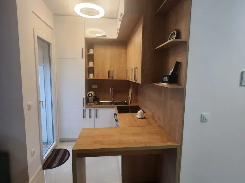 Prodaja, stan, 28m², Centar, Podgorica - image 10