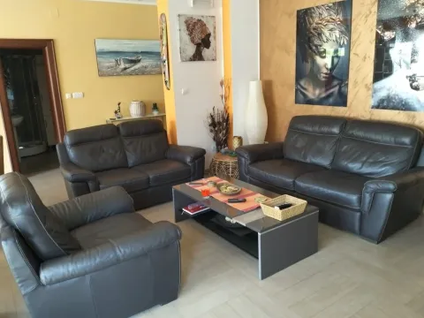 Prodaja, stan, 118m², Kotor, Crna Gora - image 8