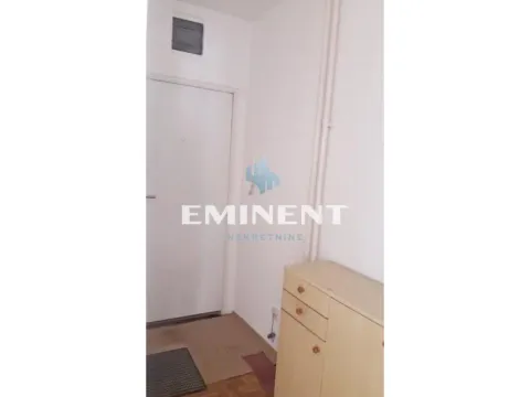 Izdavanje, trosoban stan, 72m², Novi Beograd Sve Podlokacije, Beograd - image 9