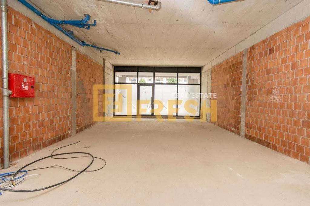 Rent, office space, 158m², Master Kvart, Podgorica