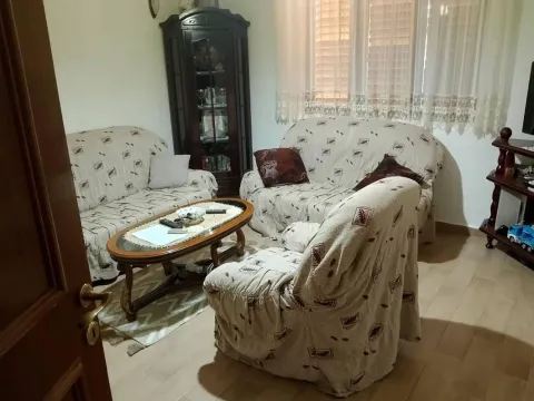 Sale, house, 180m², Golubovci, Podgorica - image 5