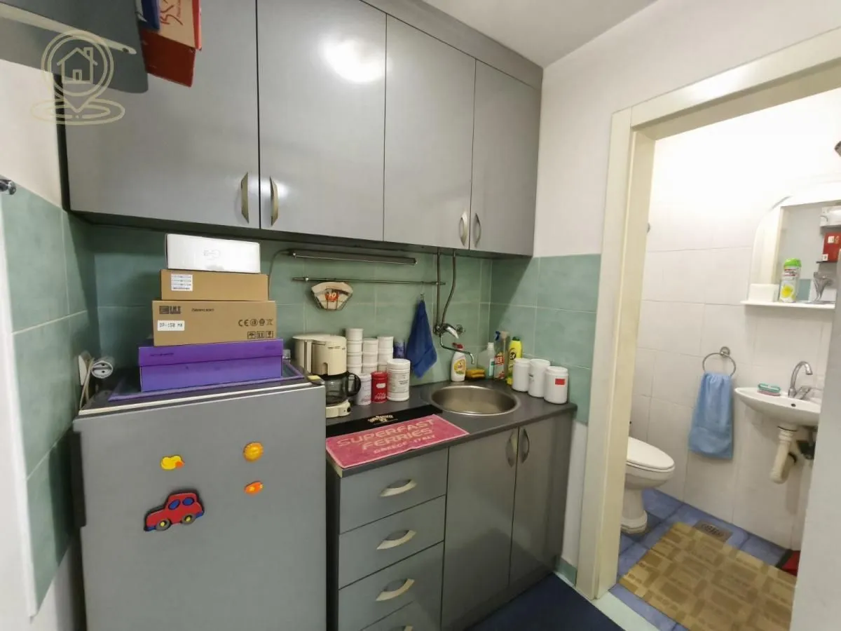 Rent, office space, 54m², Grbavica, Novi Sad Sve Podlokacije