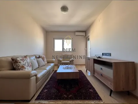 Rent, one bedroom apartment, 50m², City Kvart, Podgorica - image 5