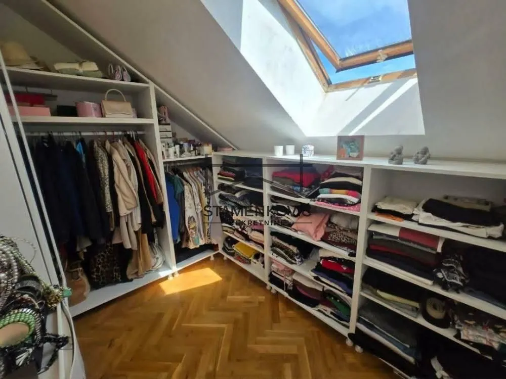 Prodaja, četvorosoban stan, 72m², Nova Detelinara, Novi Sad Sve Podlokacije