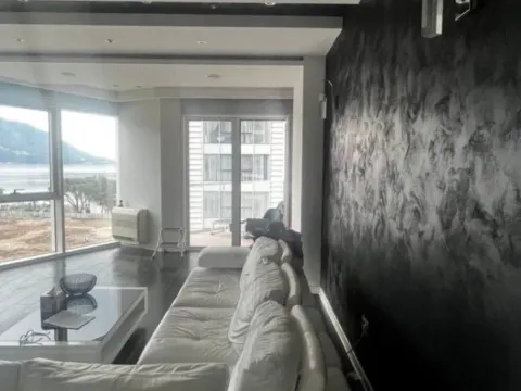 Sale, three bedroom apartment, 104m², Tree cane, Budva - image 11