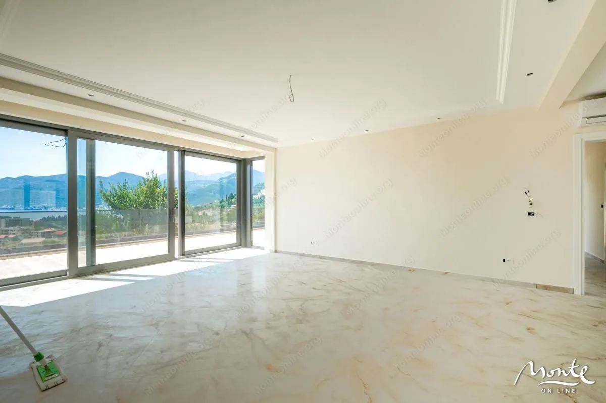 Prodaja, kuća, 403m², Tivat, Crna Gora