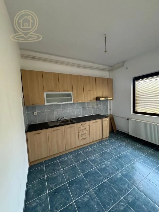 Prodaja, kuća, 270m², Voždovac Sve Podlokacije, Beograd